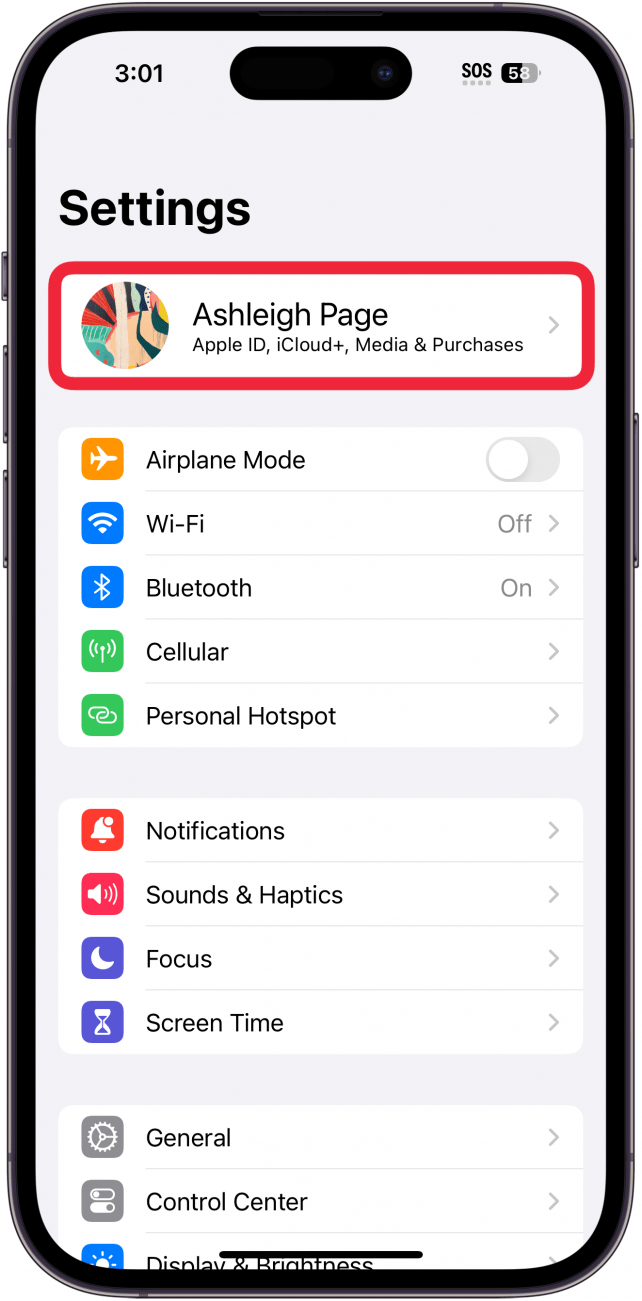 Toca tu perfil de ID de Apple.