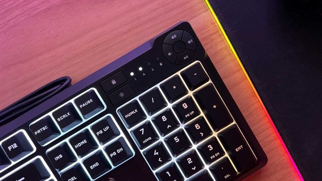 El rincón multimedia clave del Corsair K55 Core.