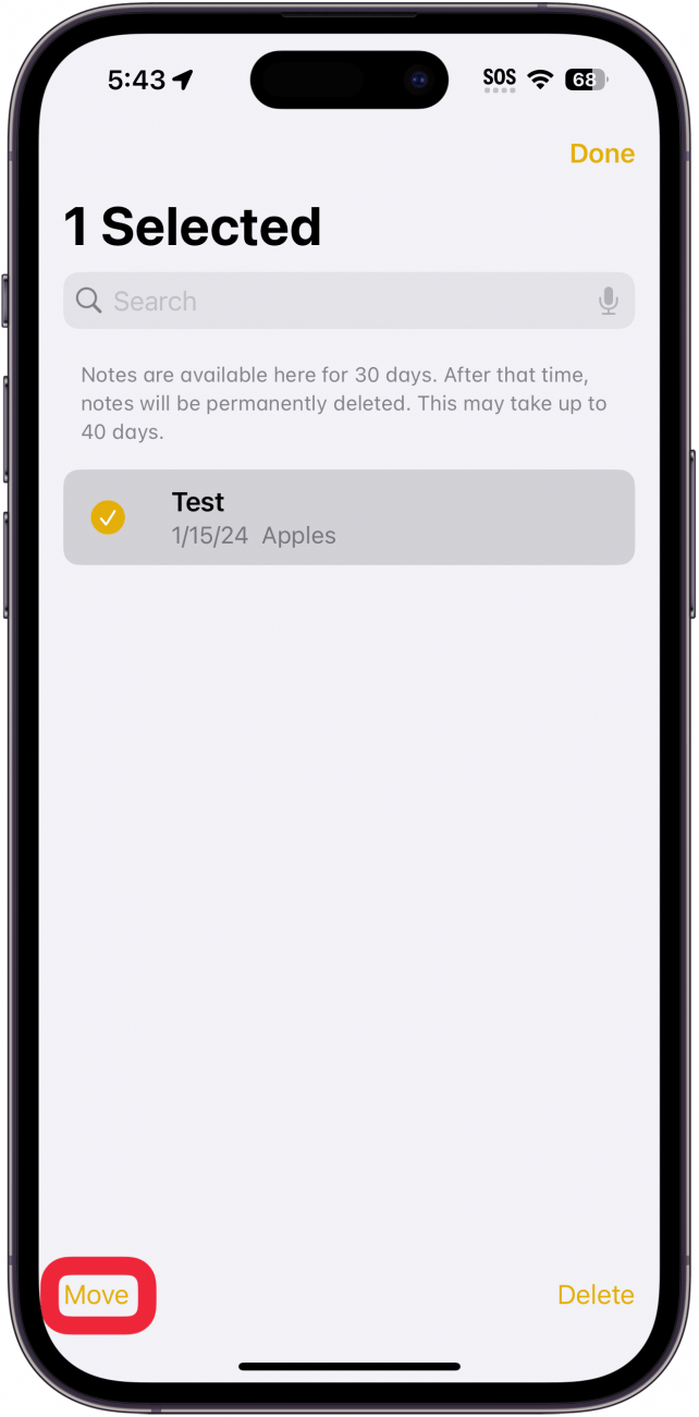 carpeta de notas de iPhone eliminadas recientemente con un cuadro rojo alrededor del botón de mover