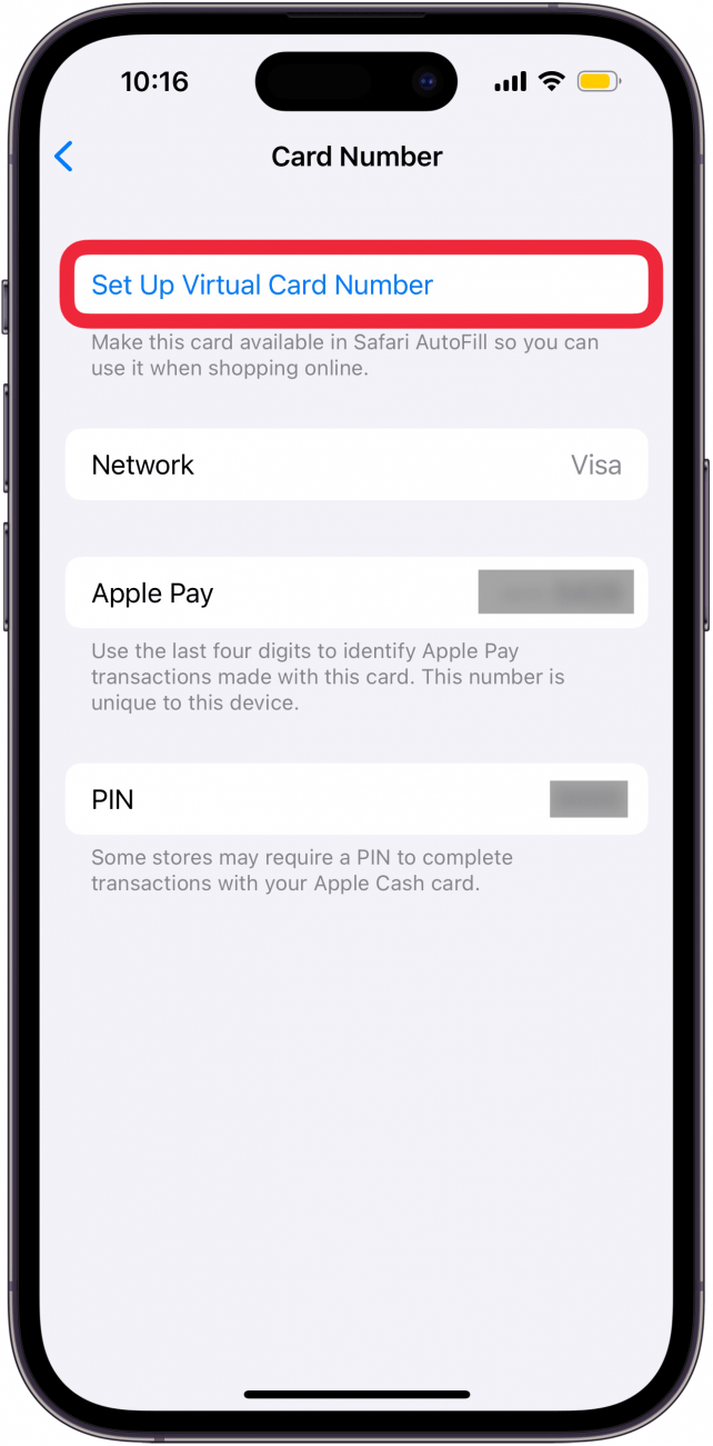 Pantalla del número de tarjeta virtual de iPhone Apple Wallet con el botón de configuración del número de tarjeta virtual rodeado en rojo