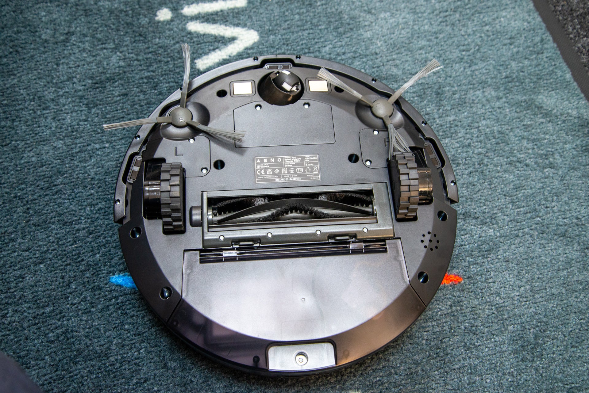 Aeno RC3S debajo