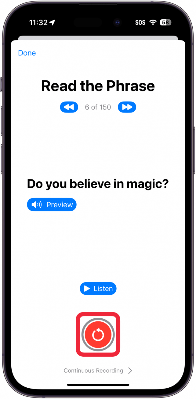 voz personal del iPhone configurada con un cuadro rojo alrededor del botón rojo de reinicio de grabación