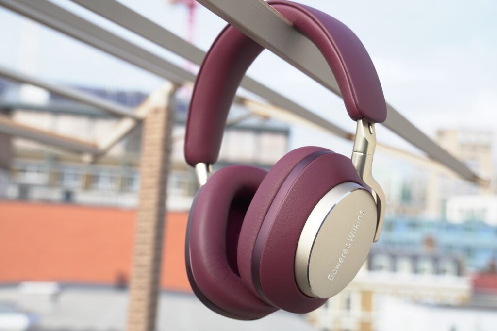 Bowers Wilkins Px8 Borgoña colgante