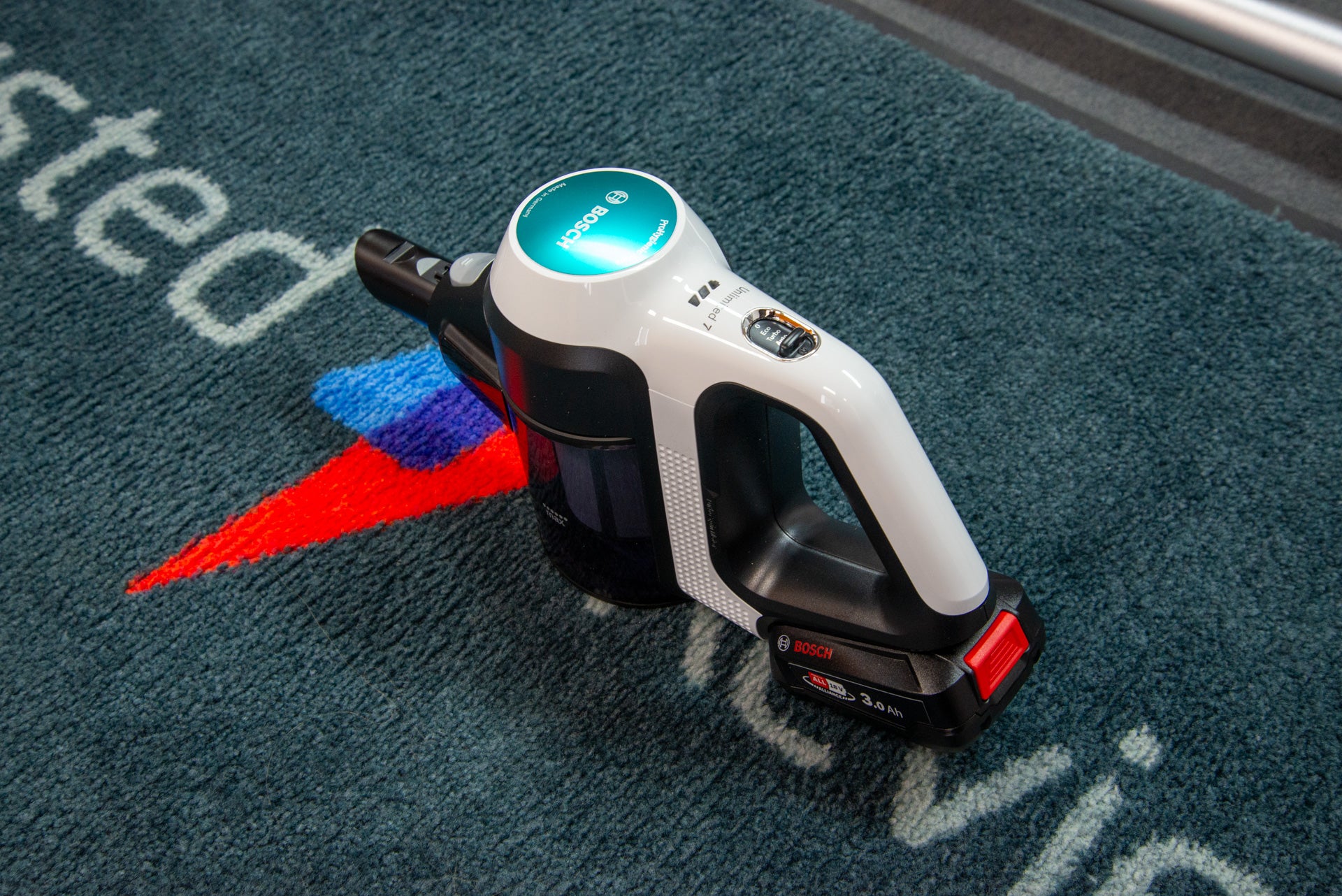 Bosch Unlimited 7 Aqua portátil