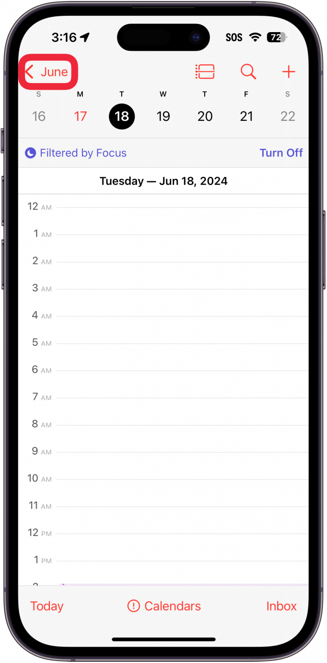 Vista del día de la aplicación de calendario de iPhone con un cuadro rojo alrededor del nombre del mes en la parte superior izquierda