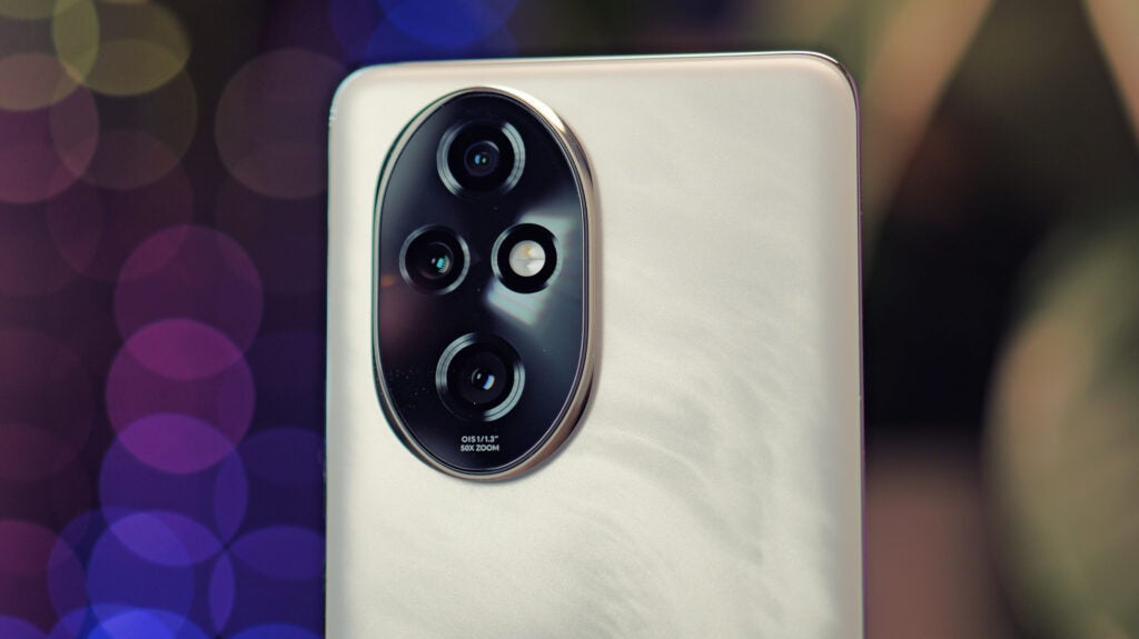 El Honor 200 Pro presenta un módulo de cámara actualizado sobre el Honor 90