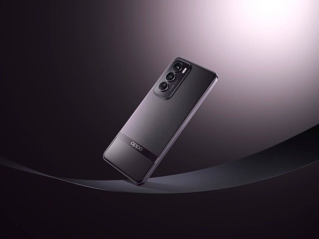 Imagen de marketing del Oppo Reno 12 Pro 5G