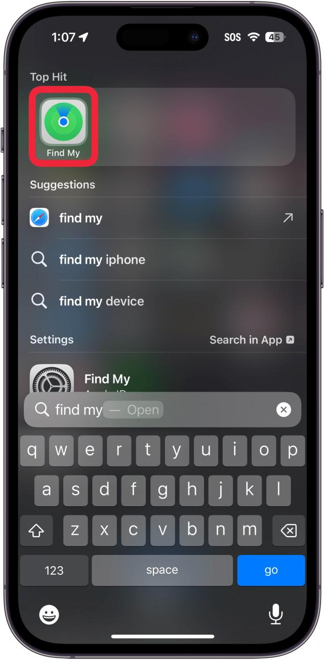 Búsqueda destacada de iPhone con un cuadro rojo alrededor de encontrar mi aplicación