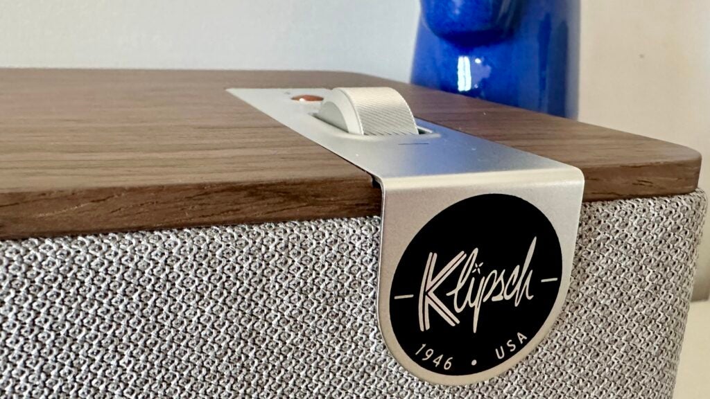 Klipsch Los Tres Plus materiales de diseño