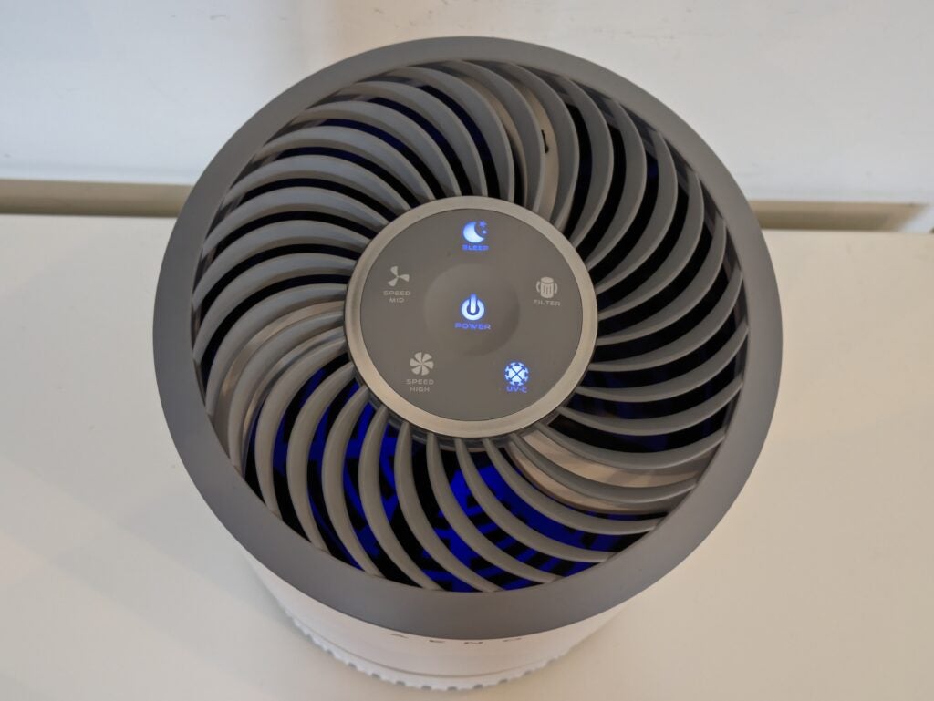 Controles del purificador de aire Aeno AP3
