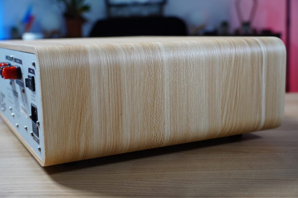 Acabado de madera Pure Classic Stereo