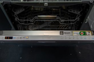 1720711467 Resena de Indesit DIO3T131FEUK
