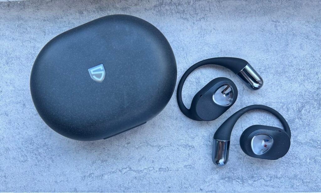 Soundpeats GoFree 2 con estuche de carga