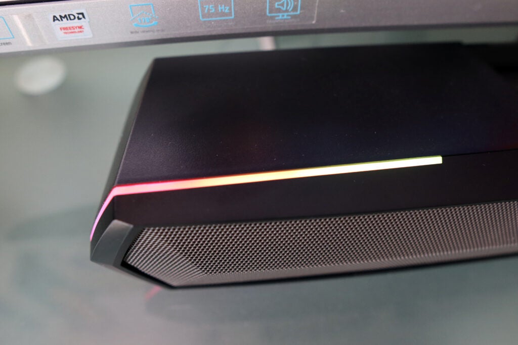 Iluminación RGB - Edifier MG300