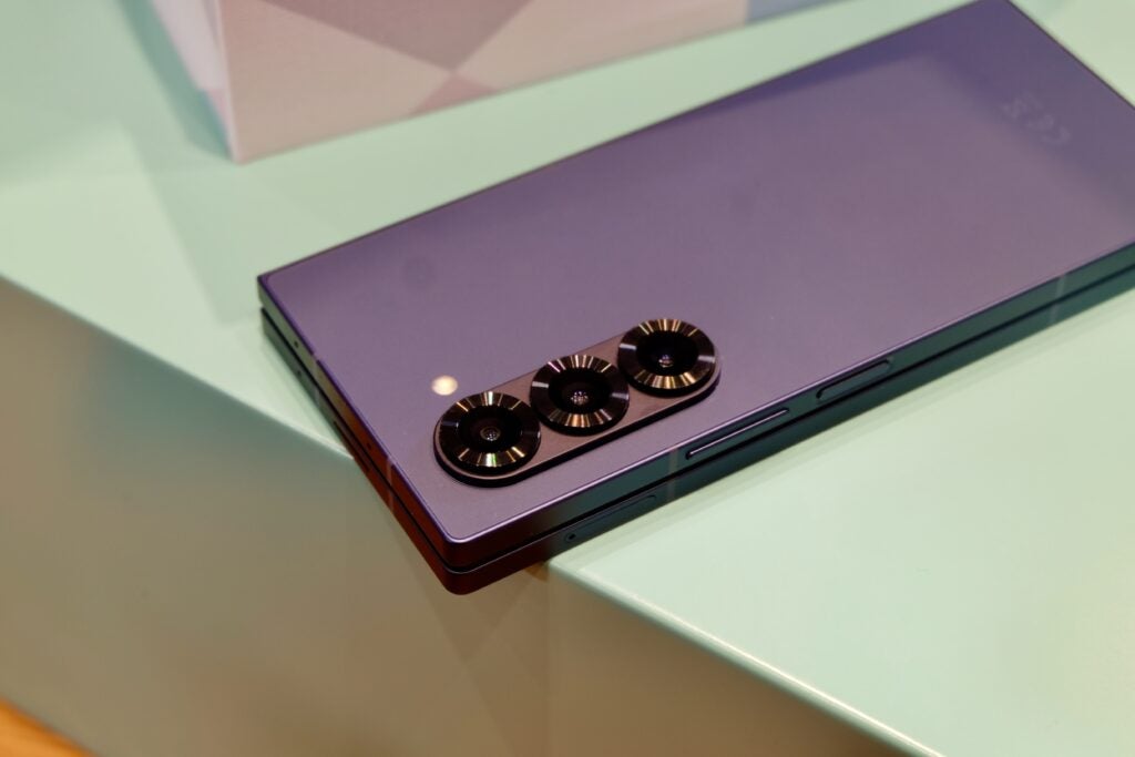Cámaras cerradas del Samsung Galaxy Z Fold 6
