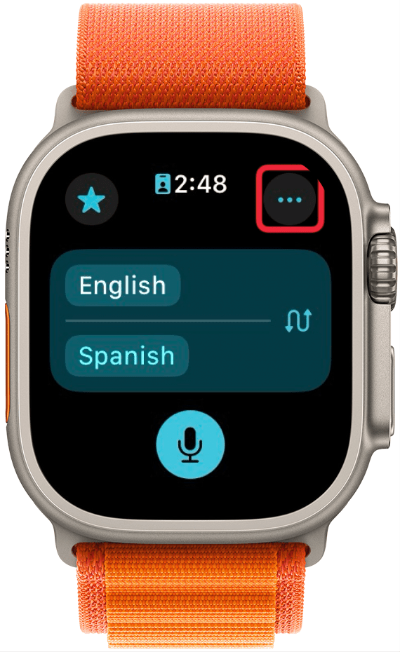 Aplicación de traducción de Apple Watch con un recuadro rojo alrededor del botón de tres puntos