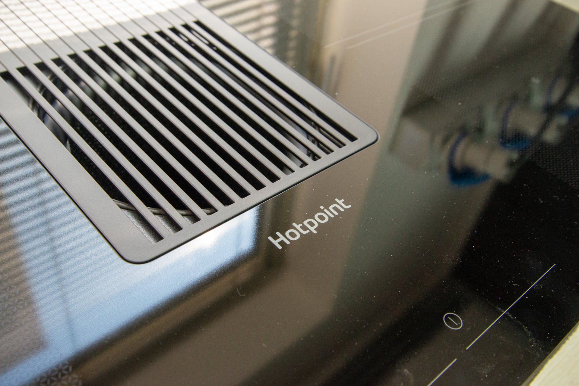Ventilación Hotpoint PVH 92 BK