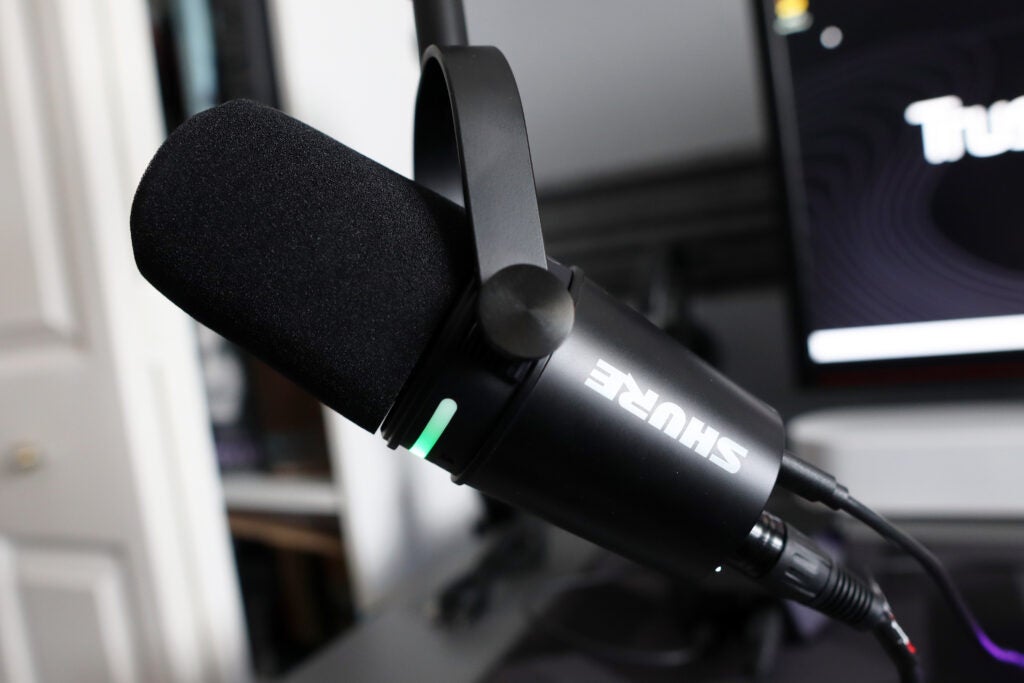 Perfil - Shure MV7+