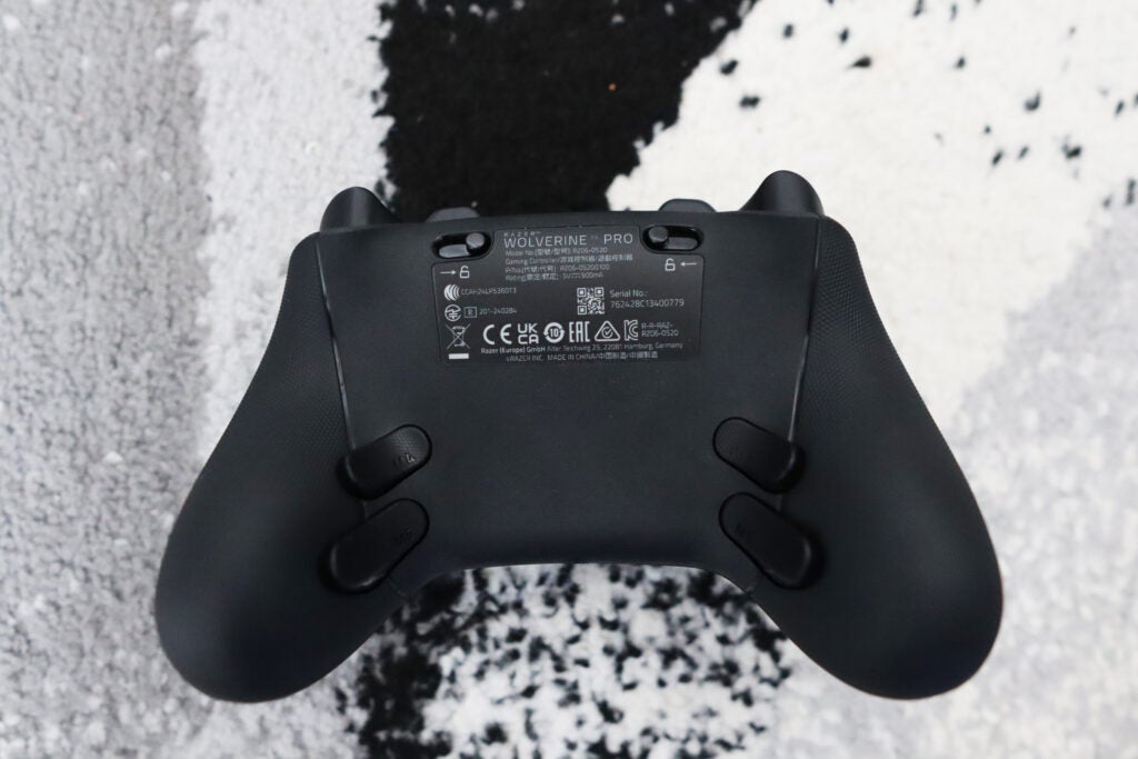 Atrás - Razer Wolverine V3 Pro