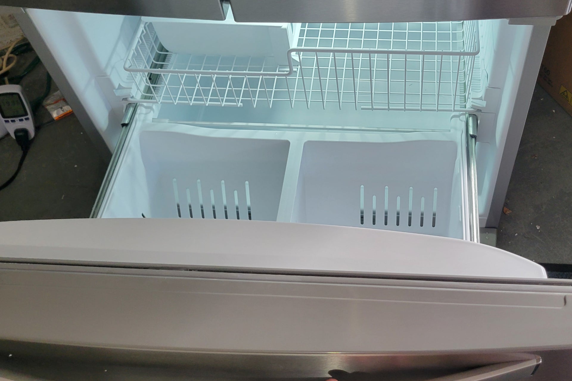 Sección del congelador WRFF5333PZ01 Whirlpool