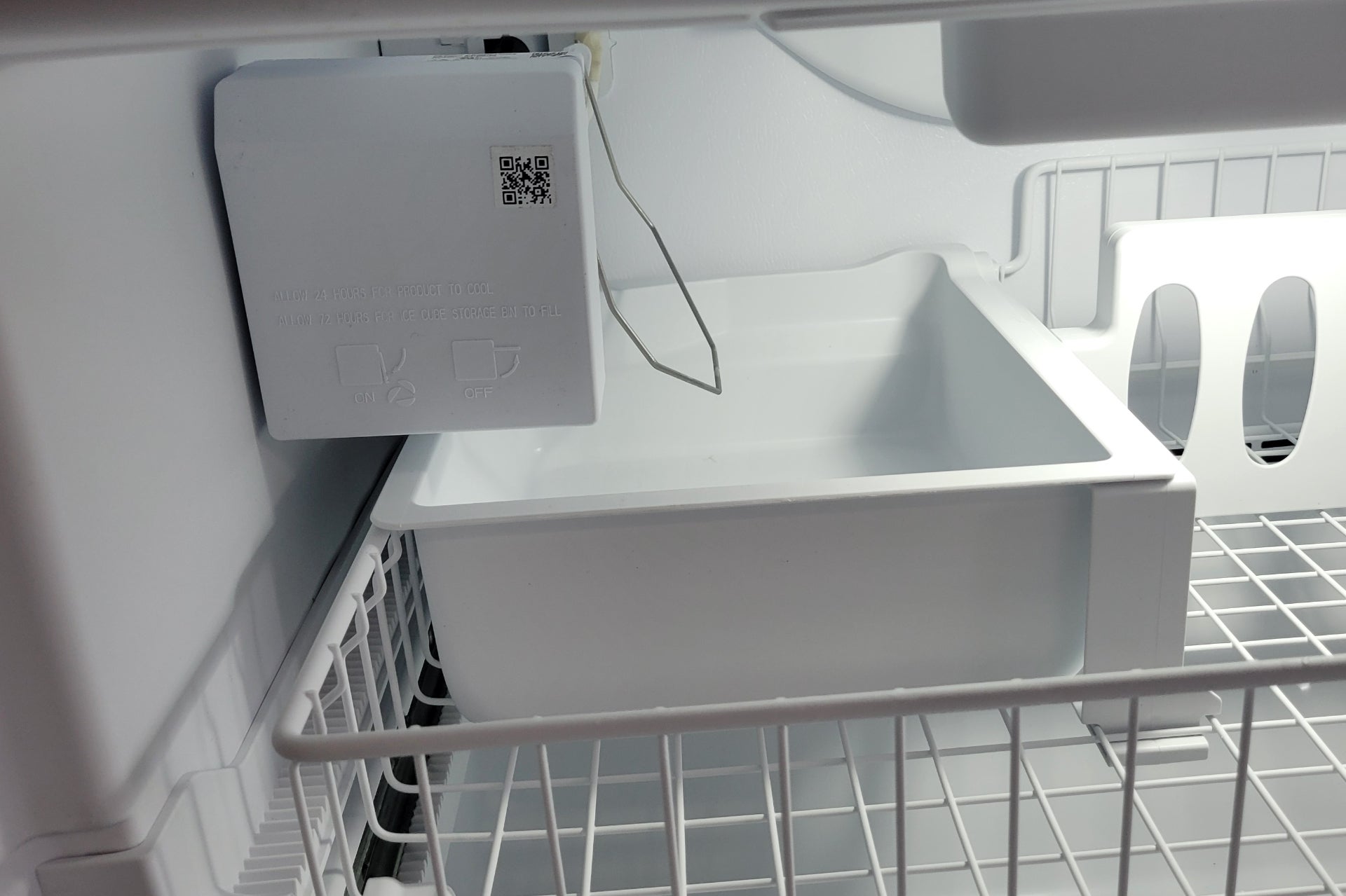 Whirlpool WRFF5333PZ01 máquina de hielo