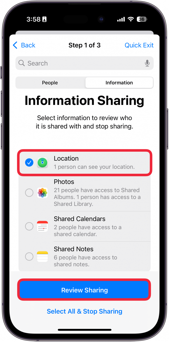 iPhone administra el uso compartido y accede a la pestaña de información de contacto con un cuadro rojo alrededor de la ubicación y un cuadro rojo alrededor del intercambio de reseñas.