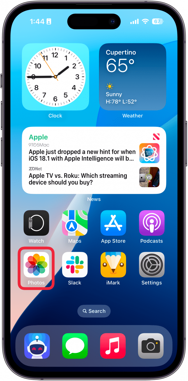 Pantalla de inicio del iPhone con un cuadro rojo alrededor de la aplicación de fotos.