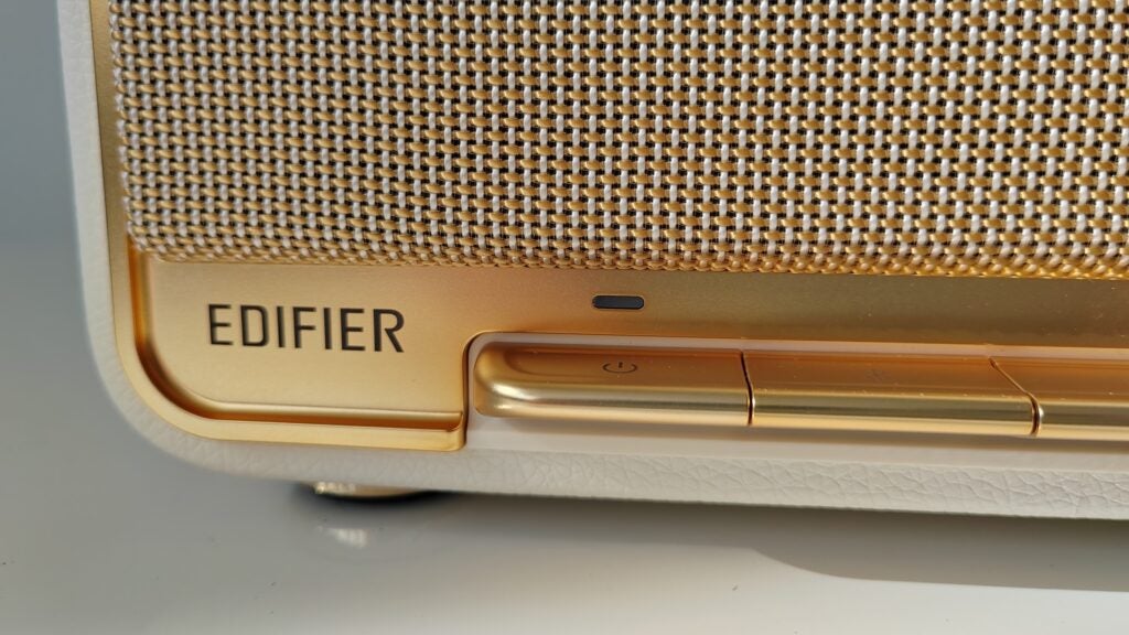 Botones táctiles Edifier D32
