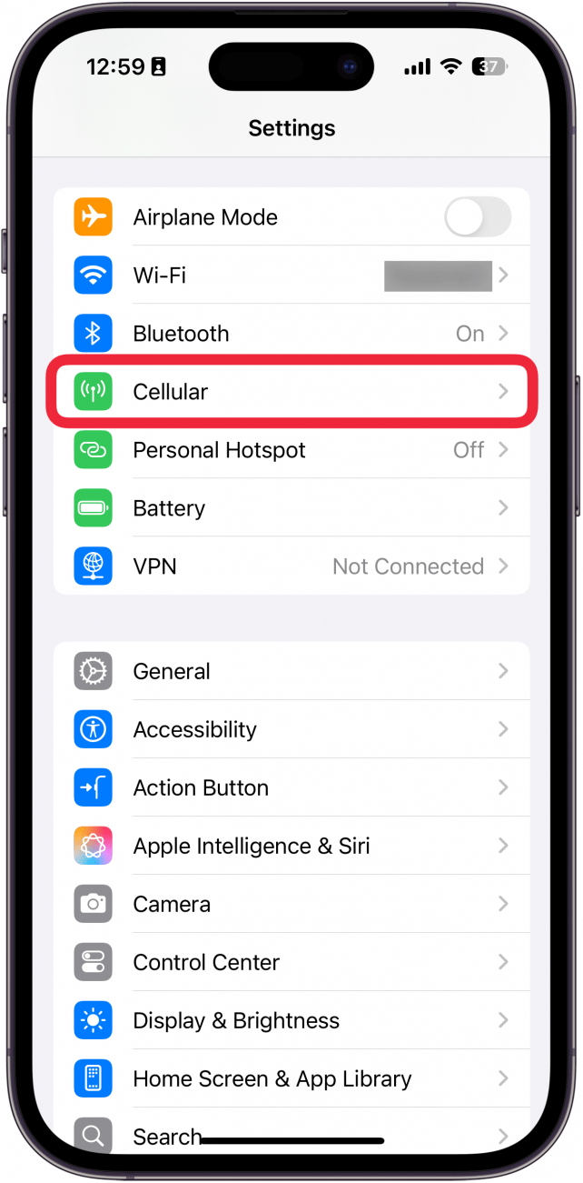 aplicación de configuración de iPhone con un cuadro rojo alrededor del celular