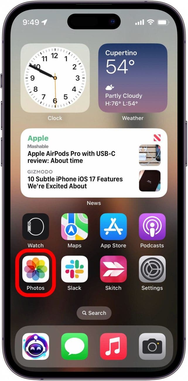 Pantalla de inicio del iPhone con la aplicación de fotos en un círculo rojo.