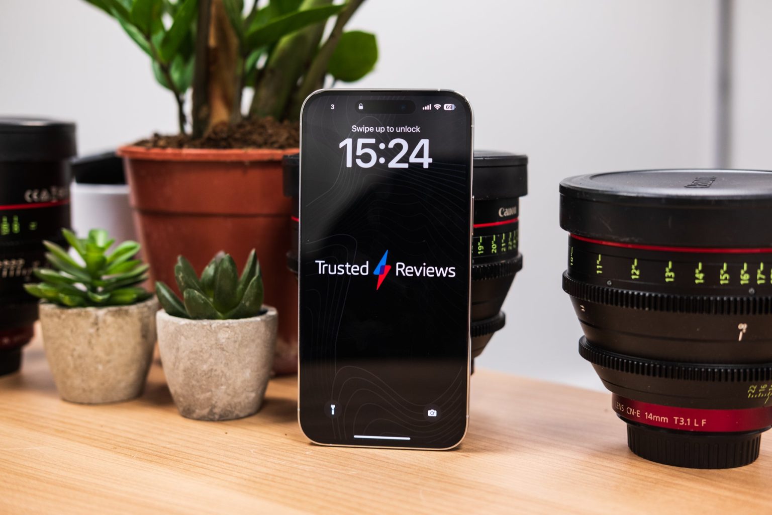 El iPhone 14 Pro Max ya esta disponible por solo