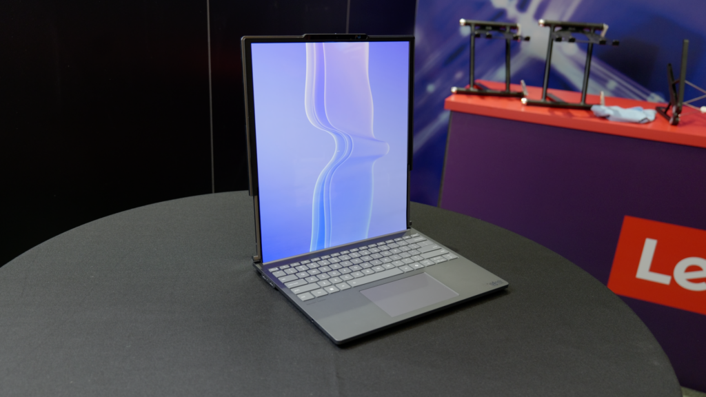 1736324668 ThinkBook Plus Gen 6 lleva al mercado la pantalla OLED