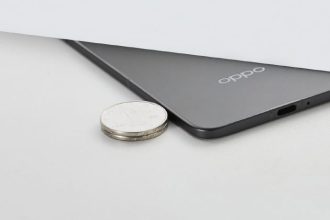 1737418341 El Oppo Find N5 parece increiblemente delgado