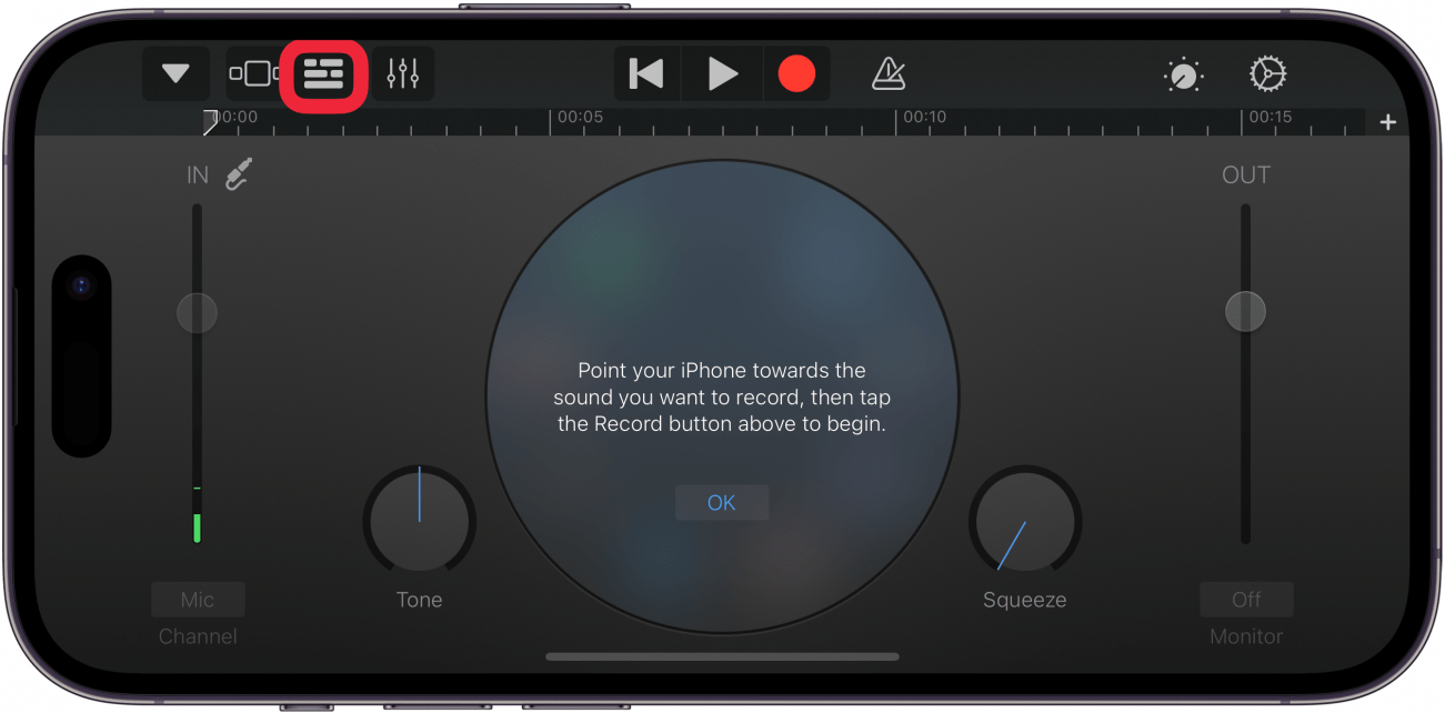 Aplicación de GarageBand iPhone que muestra el proyecto de canciones con una caja roja alrededor del botón Ver pistas