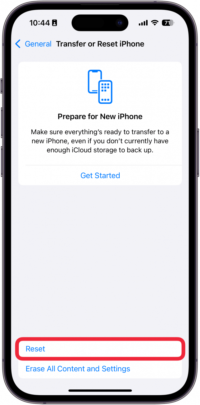 Configuración de transferencia o restablecimiento de iPhone con un cuadro rojo alrededor del reinicio