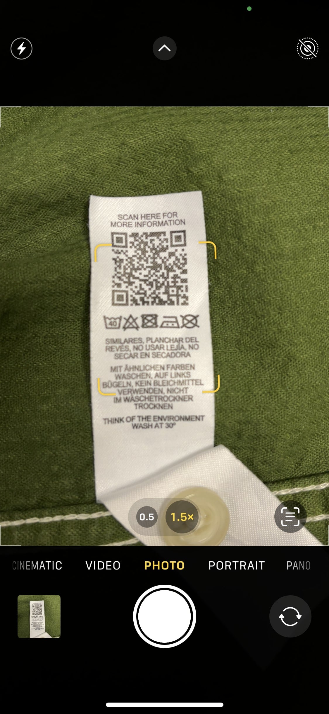 Como usar un iPhone para verificar los simbolos de lavanderia