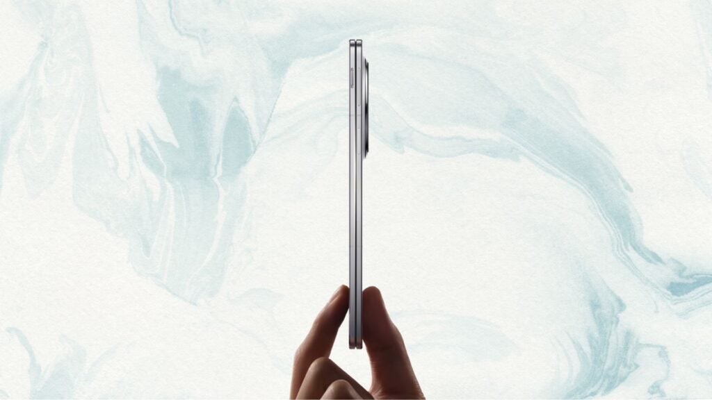 OPPO encuentra a N5 de lado