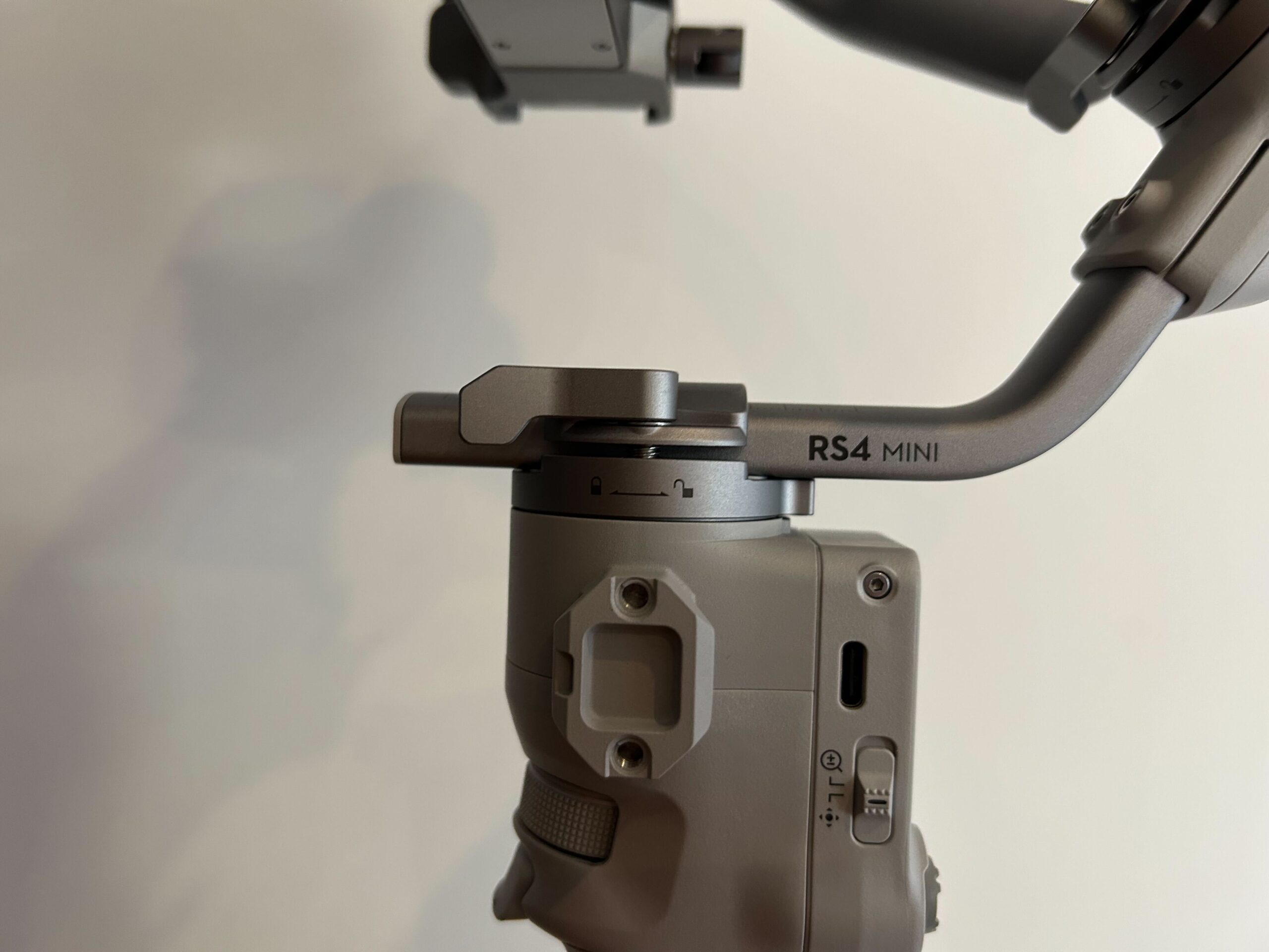 1741280434 116 Como equilibrar un gimbal DJI