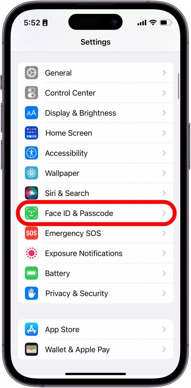 Toque la identificación de la cara y el código de contraseña.