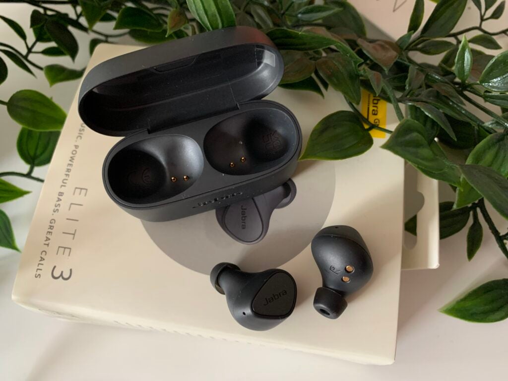 Écouteurs et étui Jabra Elite 3