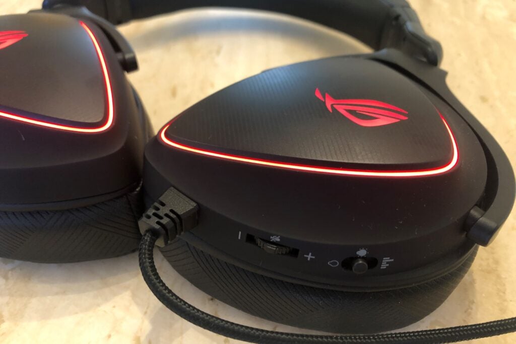 ROG Delta S