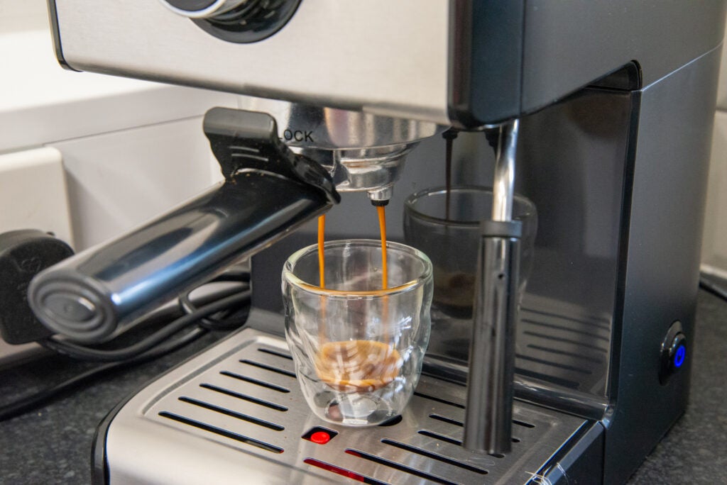 Machine à café expresso Beko CEP5152