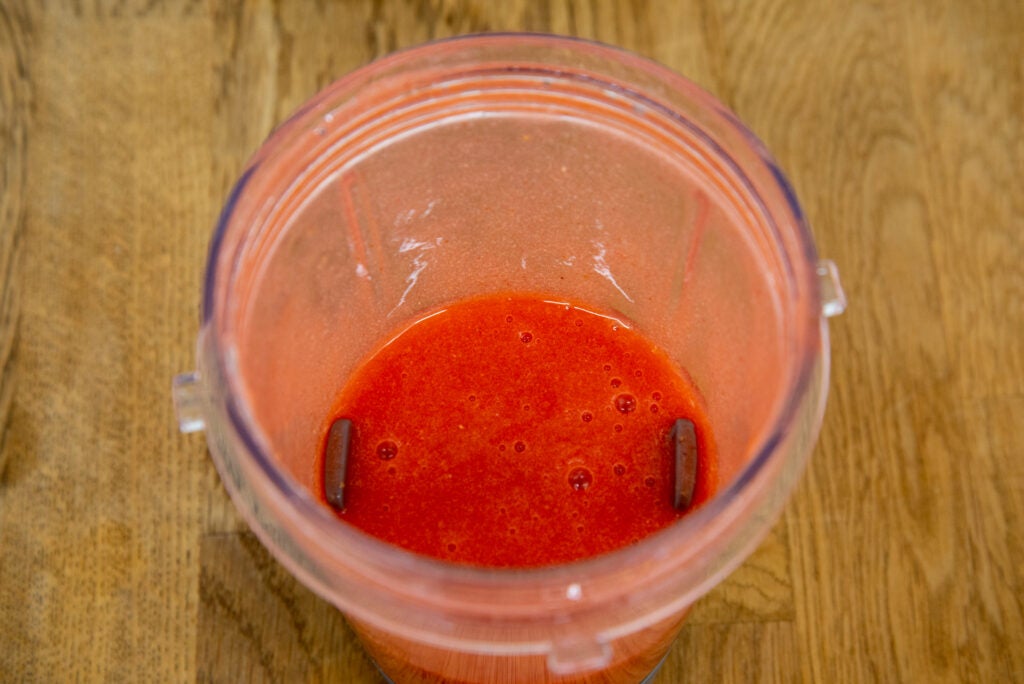 Ninja Foodi Power Nutri Blender 2-en-1 avec Smart Torque & Auto-iQ CB100UK sauce aux fraises