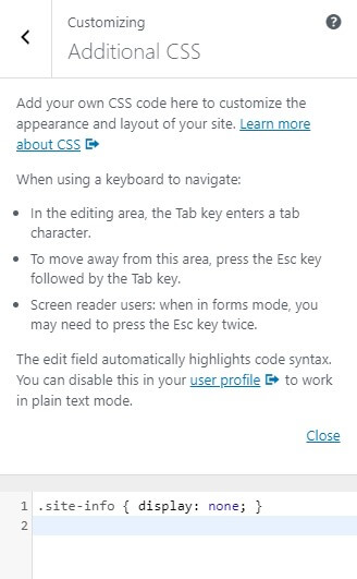 L'écran pour CSS supplémentaire avec le code pour supprimer les liens de pied de page ajoutés.