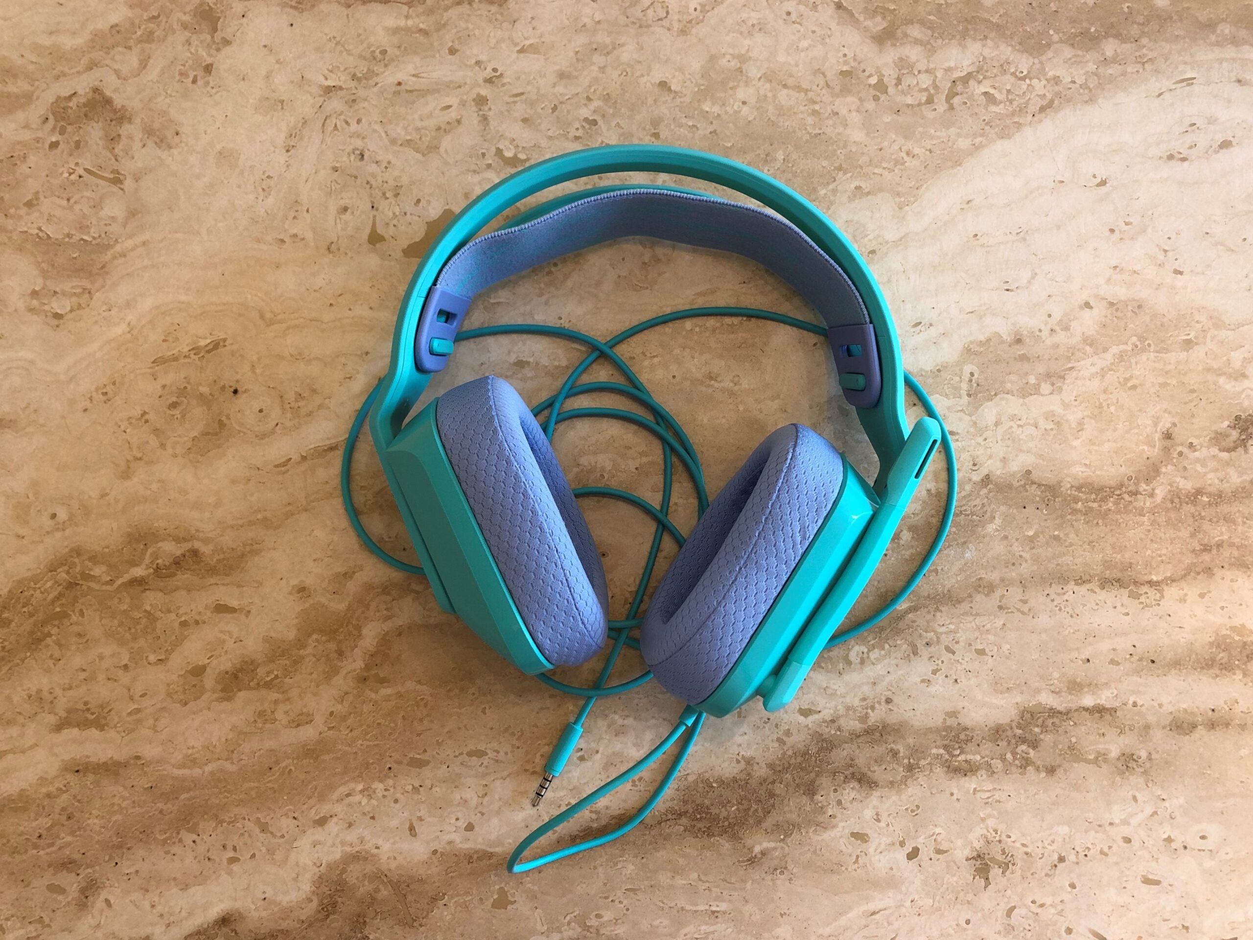 1640319374 Revue Logitech G335