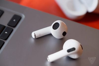 airpods 3 au bord