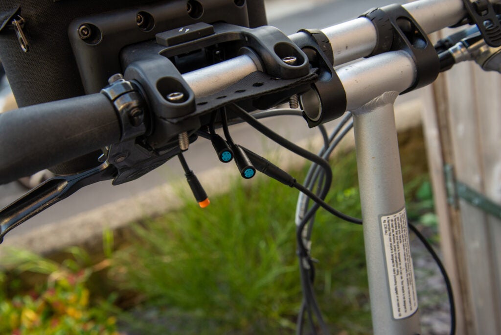 Câbles suspendus Swytch eBike Conversion Kit