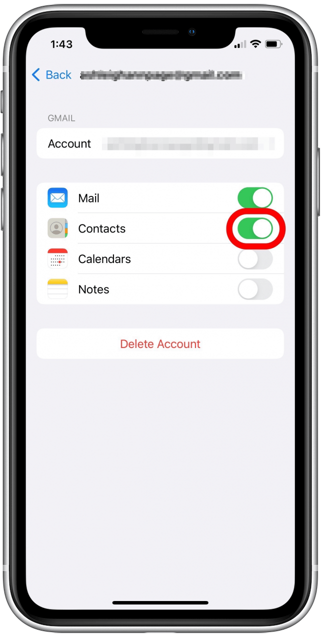 Activez la bascule Contacts pour synchroniser les contacts.