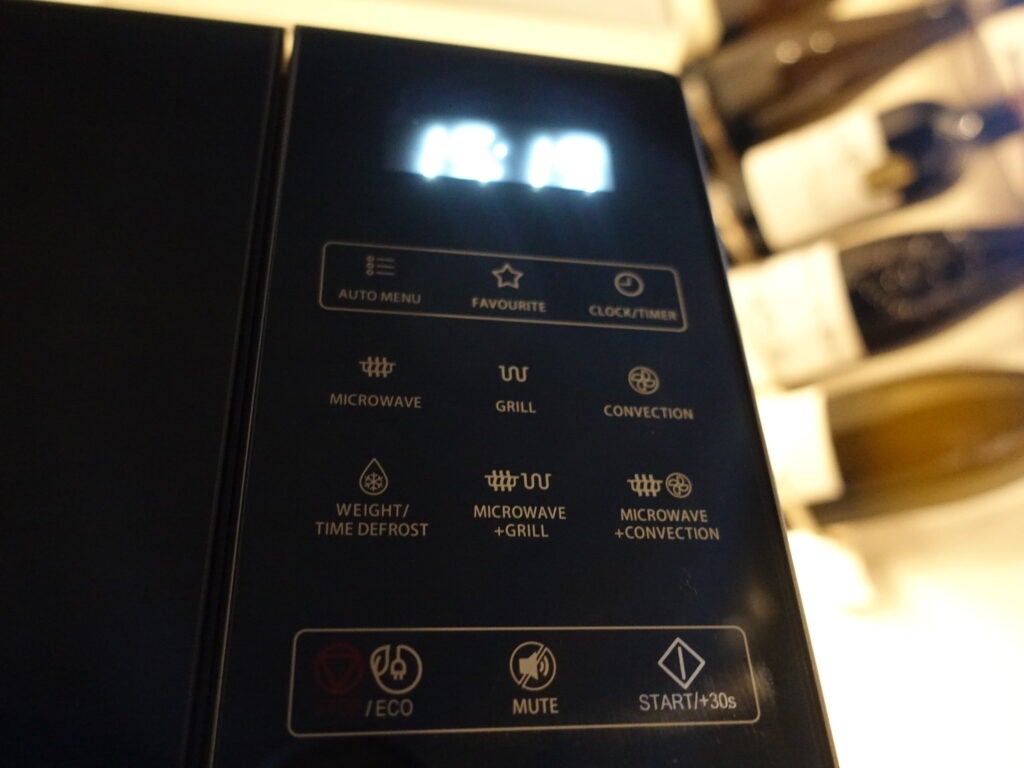 Écran LCD Sharp YC-GC52FU-B
