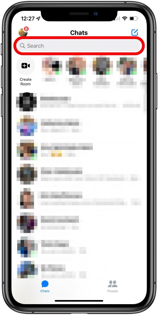 Appuyez sur le champ Rechercher en haut de votre écran.